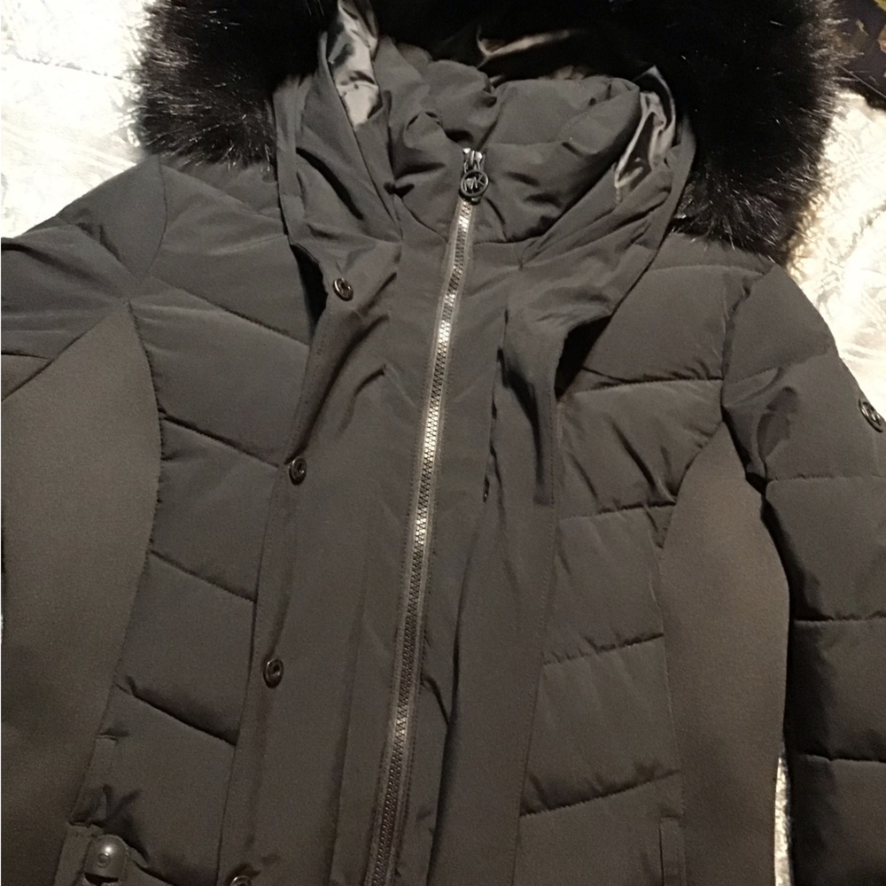 Michael Kors Black Puffer Jacket with Faux Fur Trim - Picture 2 of 6